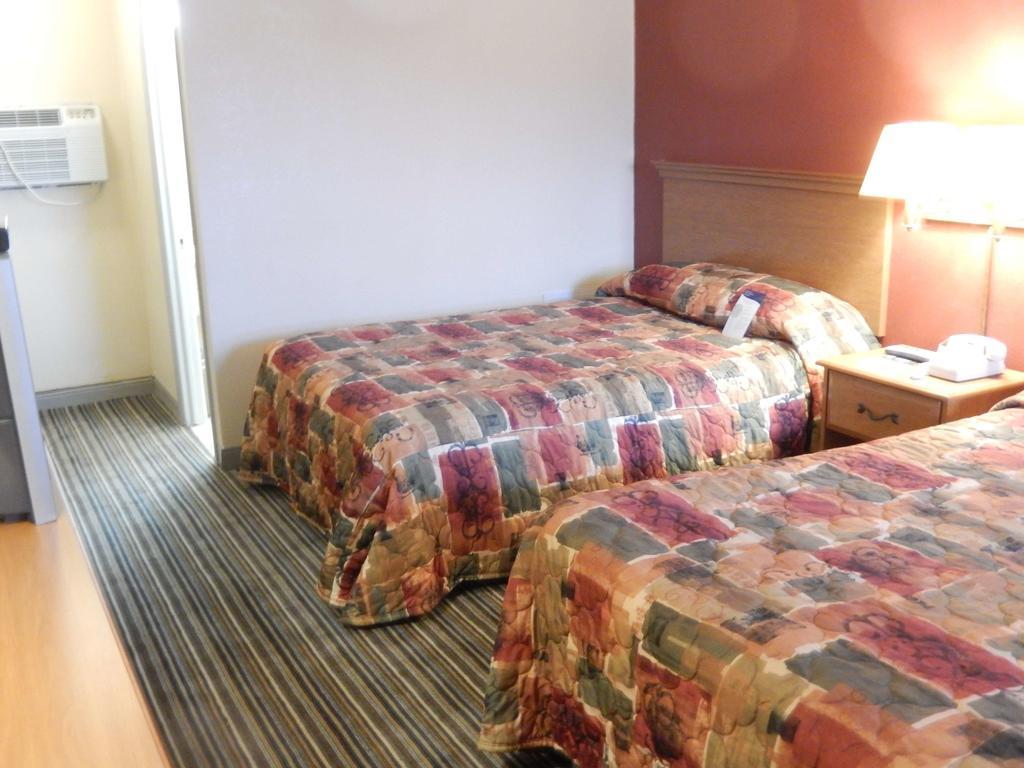 Scottish Inns And Suites- Bordentown, Nj Bagian luar foto